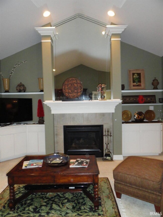 2796 E Pointe Rd, Bloomington, IN 47401 - photo 7