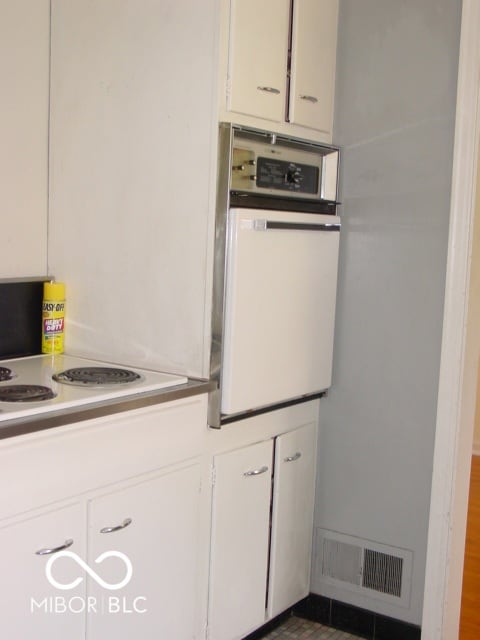 805 Berkley Rd, Indianapolis, IN 46208 - photo 7