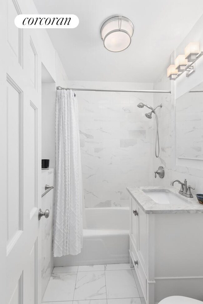 326 W 83rd St unit 2D, New York, NY 10024 - photo 5