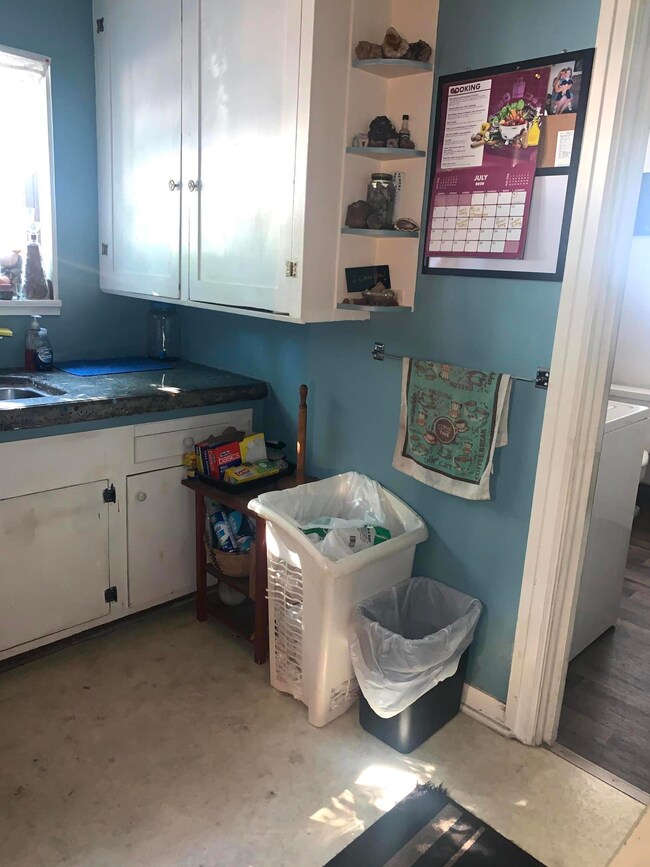 Unit B Kitchen