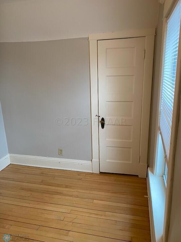 West bedroom 1