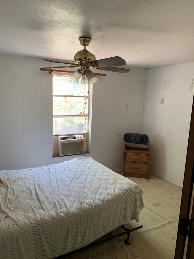 4638 Mierianne St, Houston, TX 77093 - photo 3