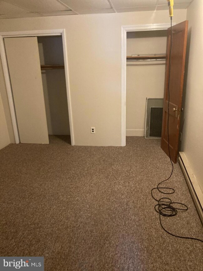 45 N Green St unit 3, Berkeley Springs, WV 25411 - photo 6