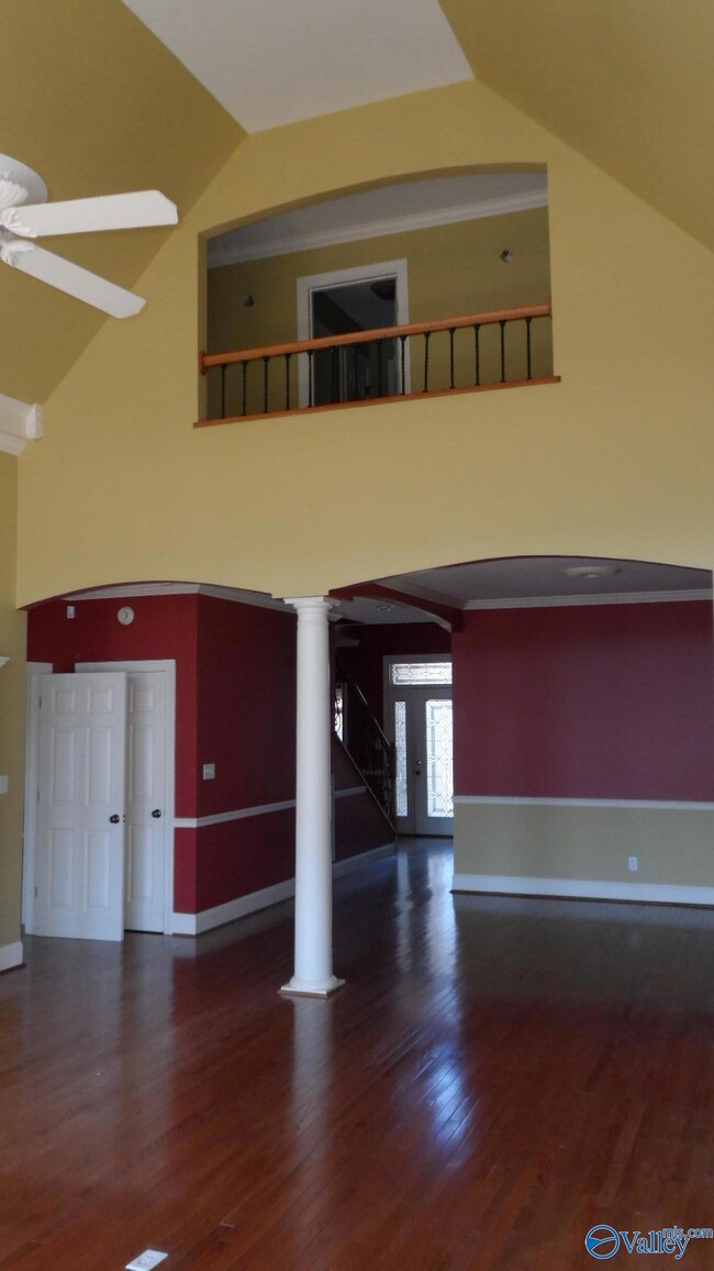 215 Lakepoint Dr, Gadsden, AL 35901 - photo 5