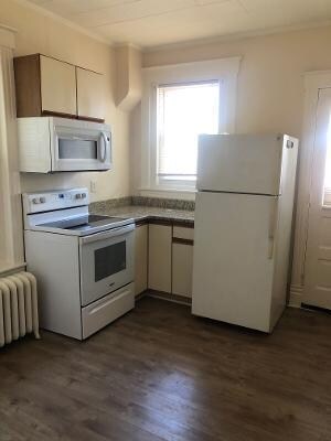 27 N West St, Allentown, PA 18102 - photo 3