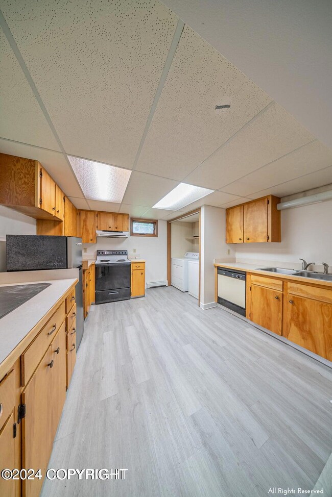 20240909220537852436000000-o