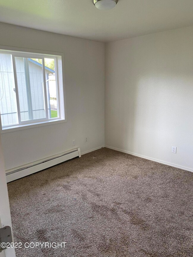 1420 Carolyn Cir unit D, Anchorage, AK 99504 - photo 6