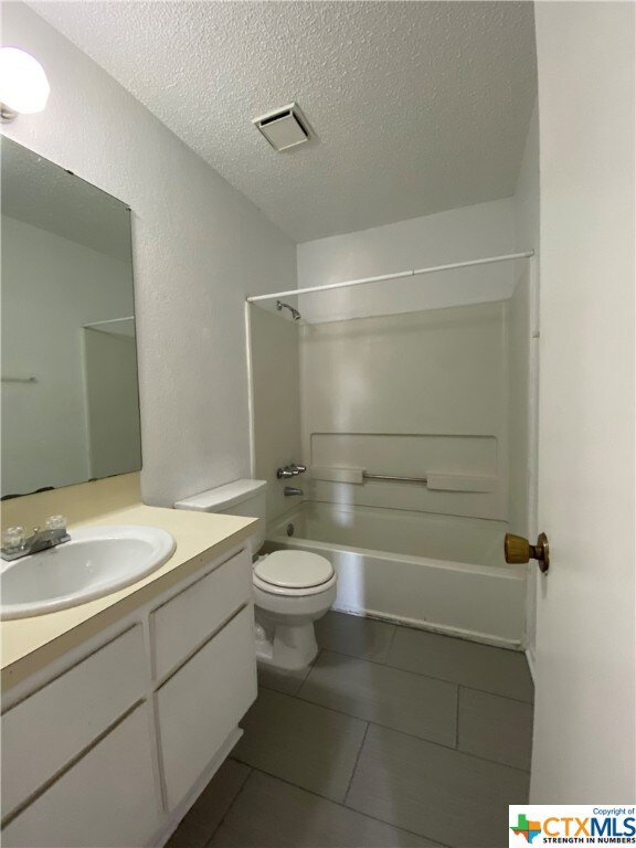 202 Erby Ave unit D, Copperas Cove, TX 76522 - photo 6