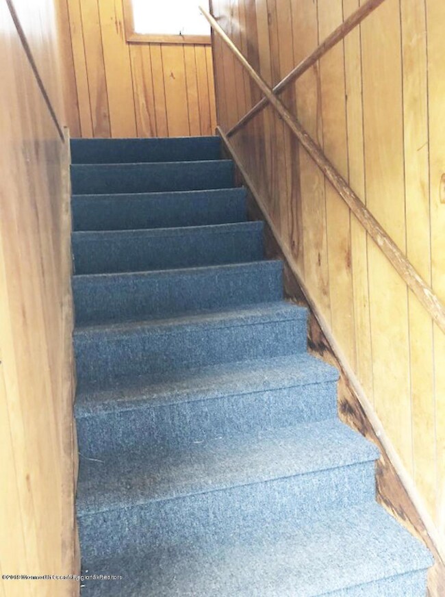 161 Main St unit Upstairs, Manasquan, NJ 08736 - photo 2