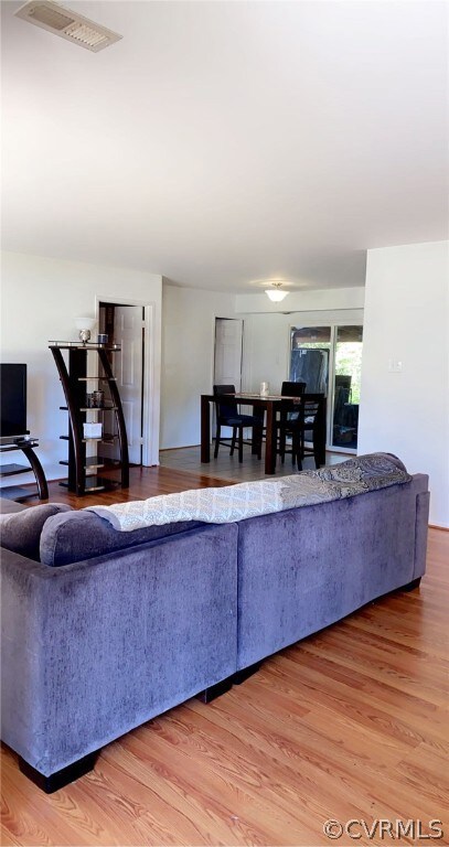 1319 Andover Rd, Henrico, VA 23229 - photo 6