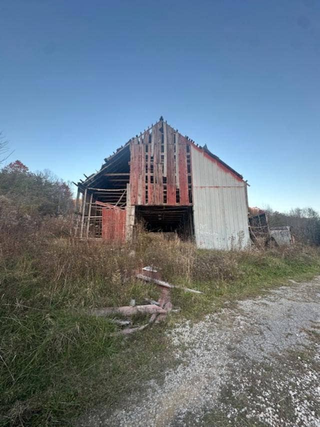 325 Cane Creek Rd, West Liberty, KY 41472 - photo 6