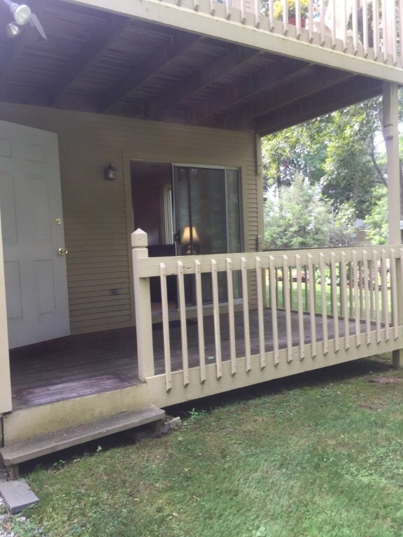 10 Trellis Dr, West Warwick, RI 02893 - photo 4