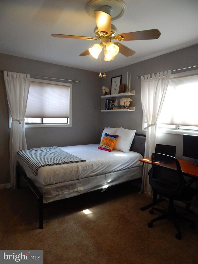 206 Skyhill Rd unit 3, Alexandria, VA 22314 - photo 7