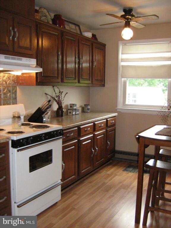 638 Franklin St, Columbia, PA 17512 - photo 5