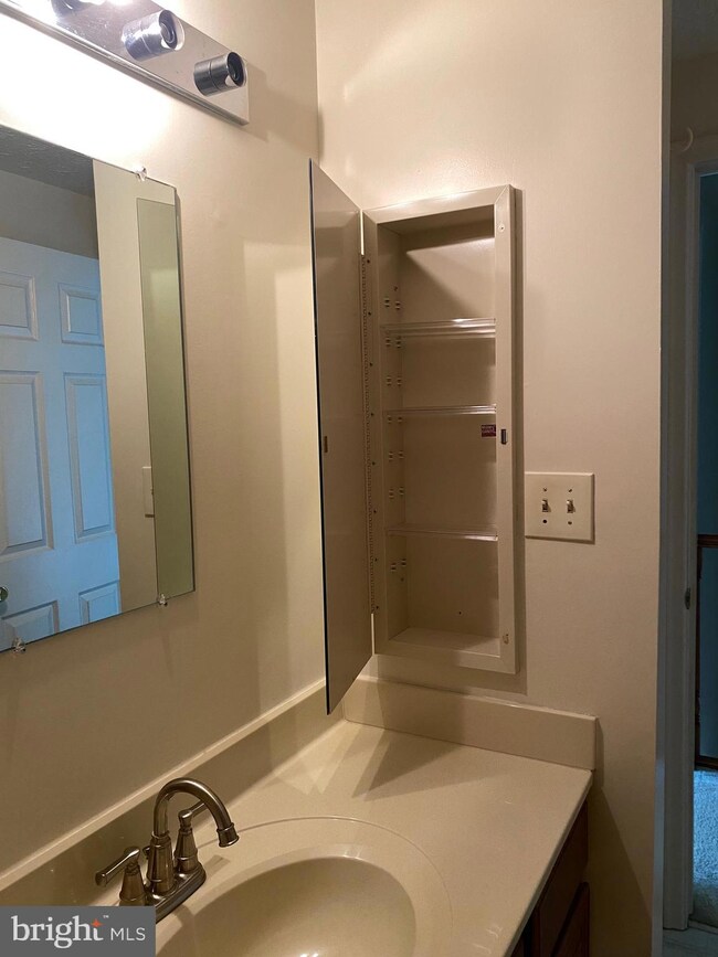 9314 Pirates Cove, Columbia, MD 21046 - photo 6