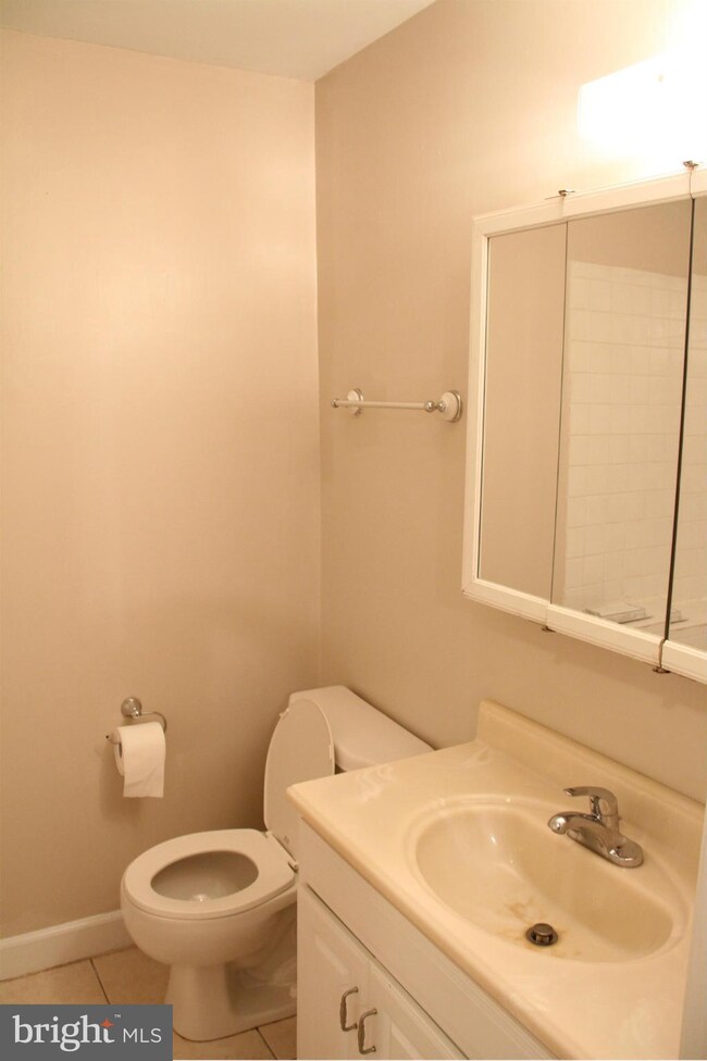 720 11th St NE unit 1/2, Washington, DC 20002 - photo 6