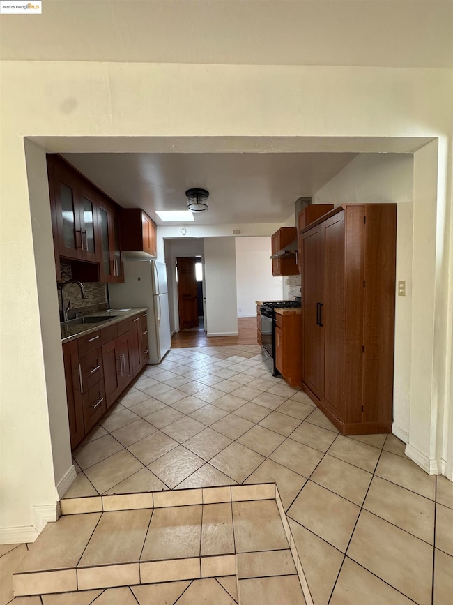 447 S 16th St, Richmond, CA 94804 - photo 6