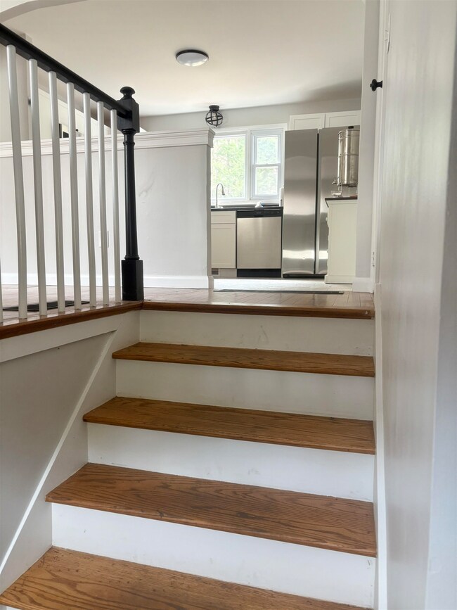 34 Trowbridge Rd, Keene, NH 03431 - photo 5