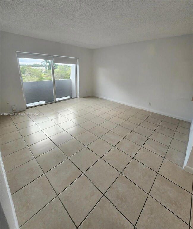 11020 SW 196th St unit A403, Miami, FL 33157 - photo 5