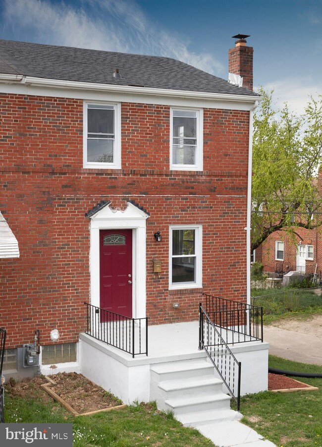2101 Louise Ave, Baltimore, MD 21214 - photo 2