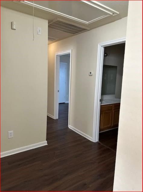 HALLWAY TO 3 BEDROOMS