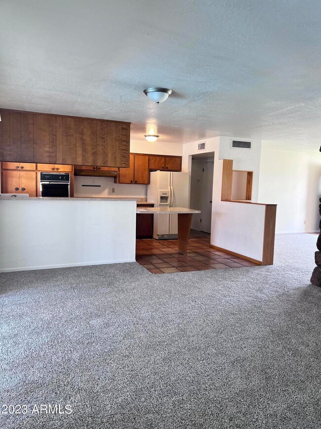 1960 E Cairo Dr, Tempe, AZ 85282 - photo 7