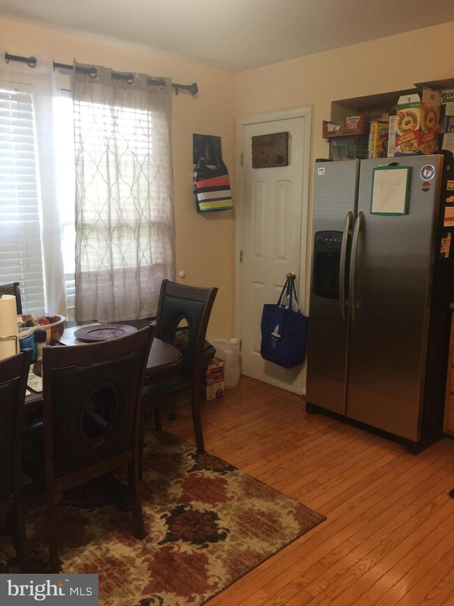 9588 Buttonbush Ct unit F, Manassas, VA 20110 - photo 4