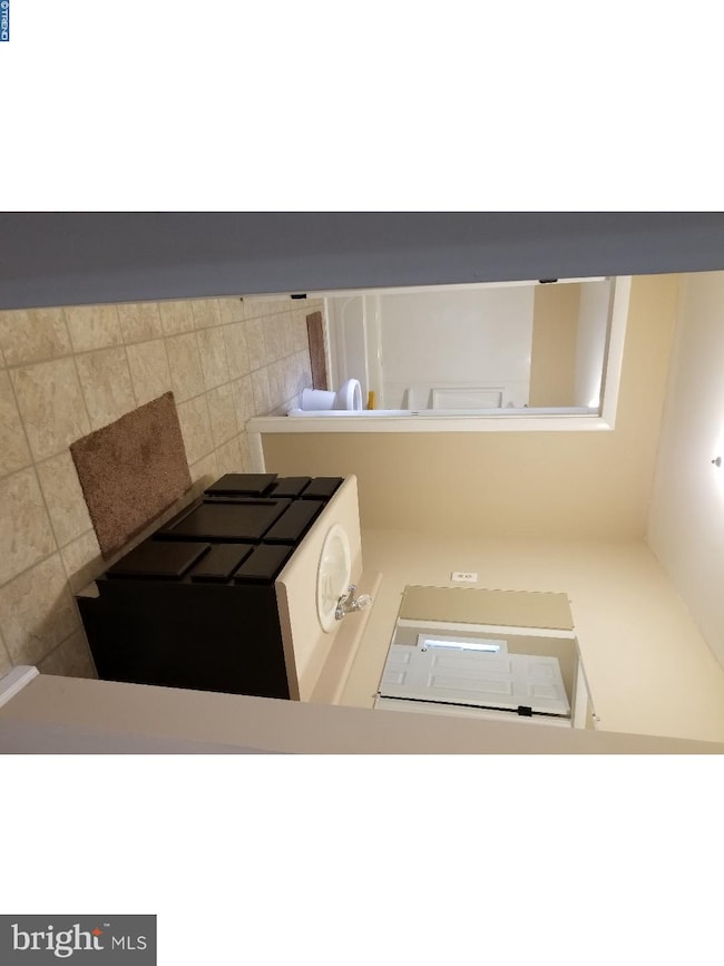 31 Spruce Ln, Clementon, NJ 08021 - photo 4