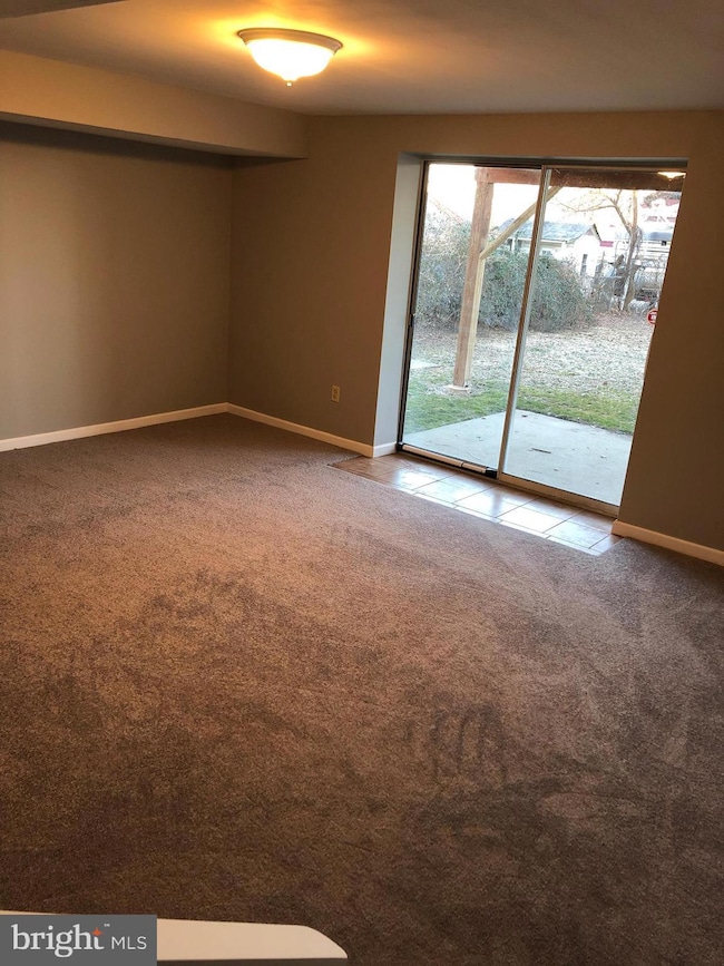 1240A Pine Grove St, Bristol, PA 19007 - photo 7