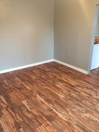 122 William St unit 1-R, Springfield, MA 01105 - photo 7