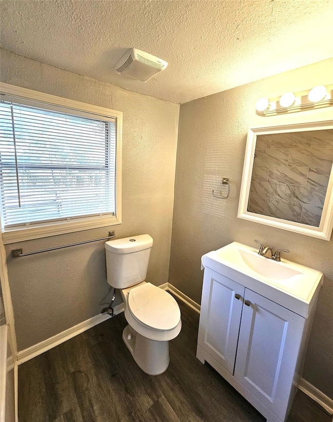 2919 Letulle Ave, Bay City, TX 77414 - photo 7