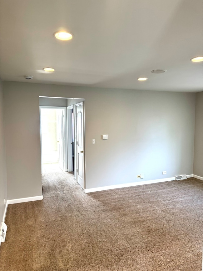 2432 S 13th Ave, Broadview, IL 60155 - photo 5