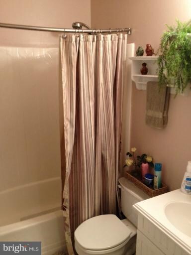 15330 Postillion Terrace, Woodbridge, VA 22191 - photo 7