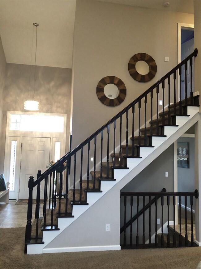 6621 Raspberry Ct, Churubusco, IN 46723 - photo 2