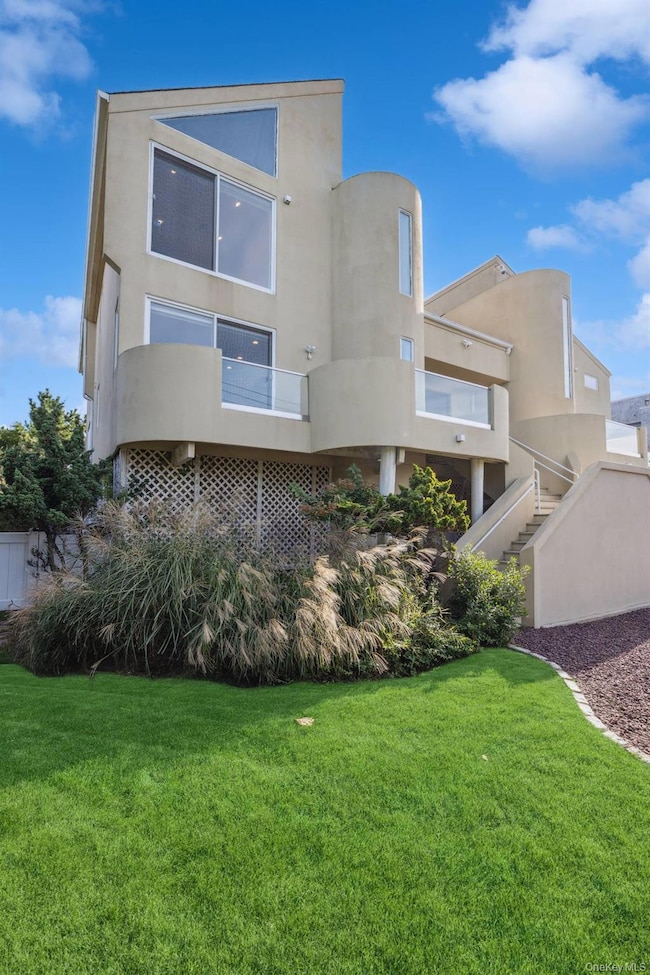 521 Dune Rd, Westhampton Beach, NY 11978 - photo 3