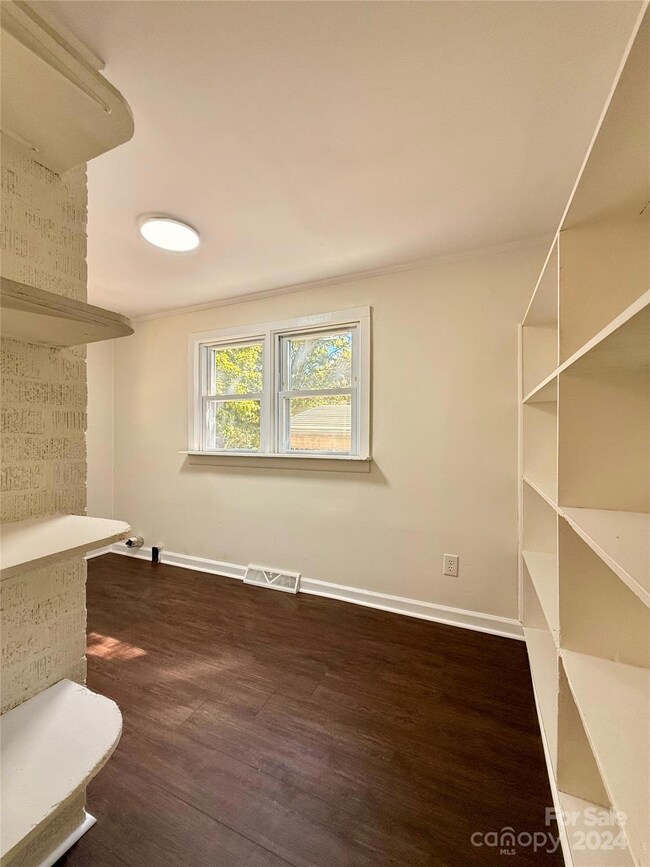 146 Linwood Dr, Albemarle, NC 28001 - photo 6