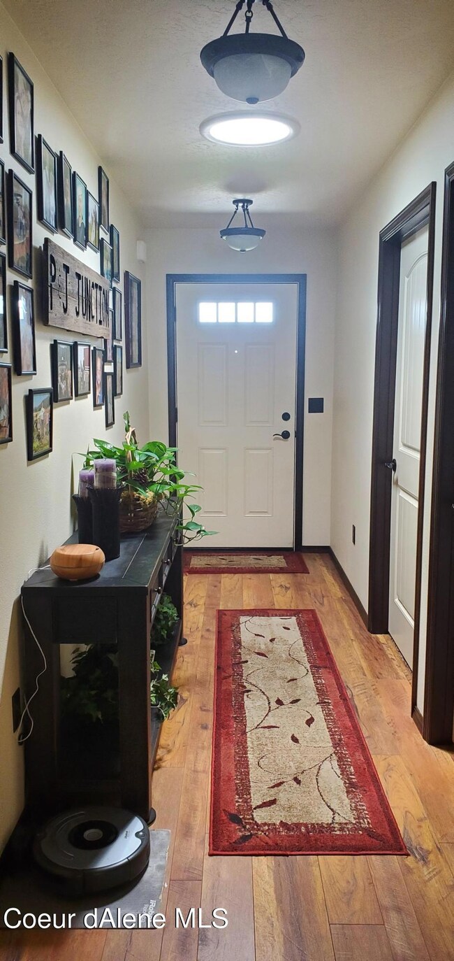 8685 W Sawtooth St, Rathdrum, ID 83858 - photo 3