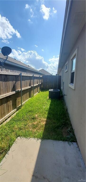1725 Jackson St unit 1, Weslaco, TX 78599 - photo 3