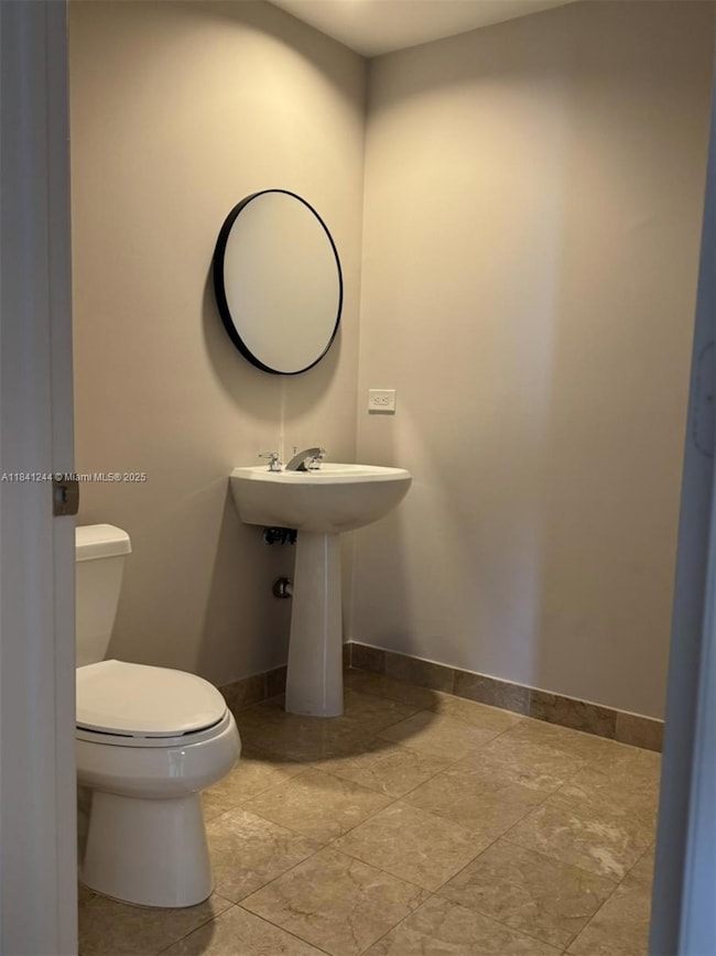 Courts Brickell Key unit 2705, Miami, FL 33131 - photo 3