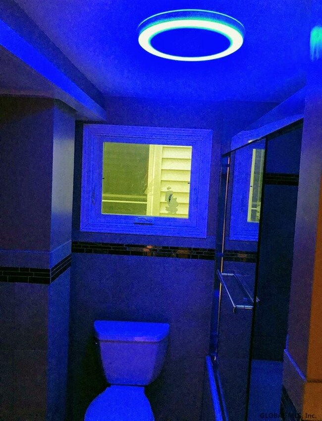 2526 Augustine Ave unit First Floor, Schenectady, NY 12306 - photo 5