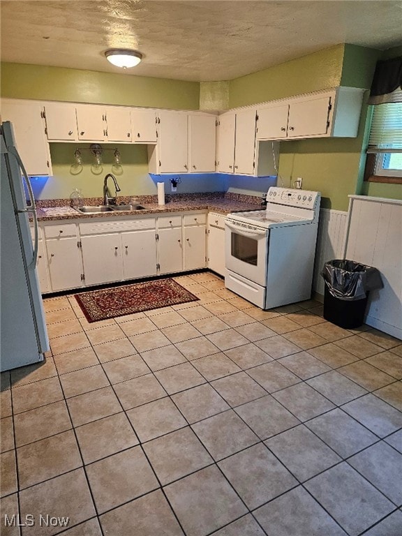 3890 Ayrshire Dr, Youngstown, OH 44511 - photo 6