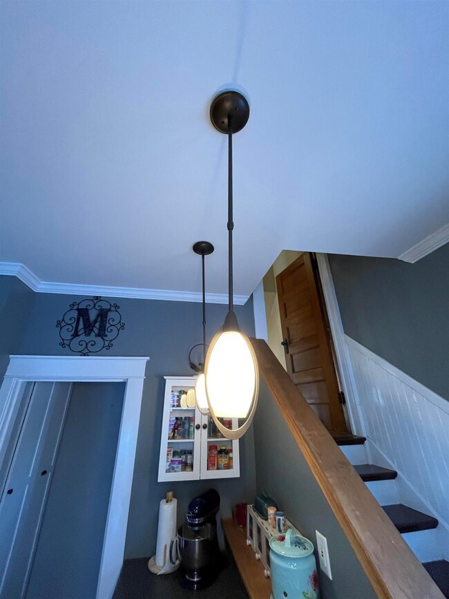 45 Roberts Ave, Rutland, VT 05701 - photo 7