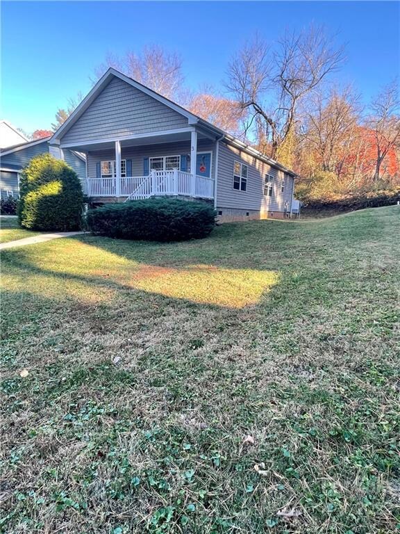 3 Forest Lake Dr, Asheville, NC 28803 - photo 2