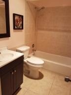 8117 Ambach Way unit D, Hypoluxo, FL 33462 - photo 4