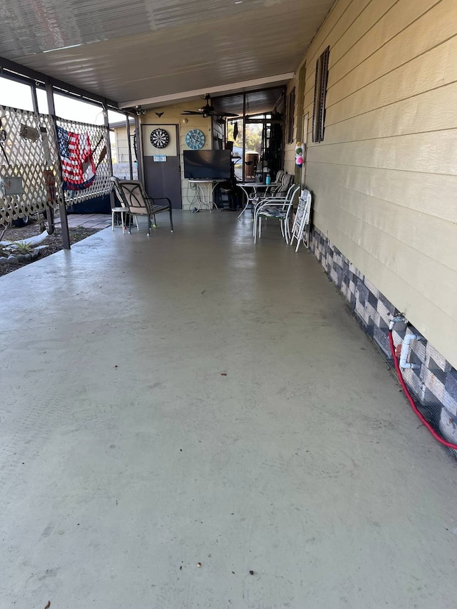 5700 Bayshore Rd unit 210, Palmetto, FL 34221 - photo 3