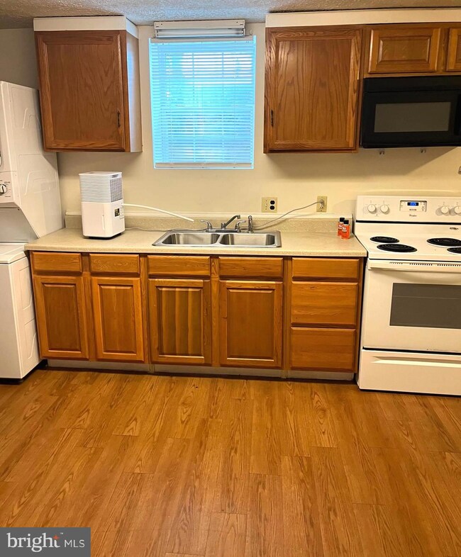 20530 UNIT B Bickers Ln unit B, Orange, VA 22960 - photo 7