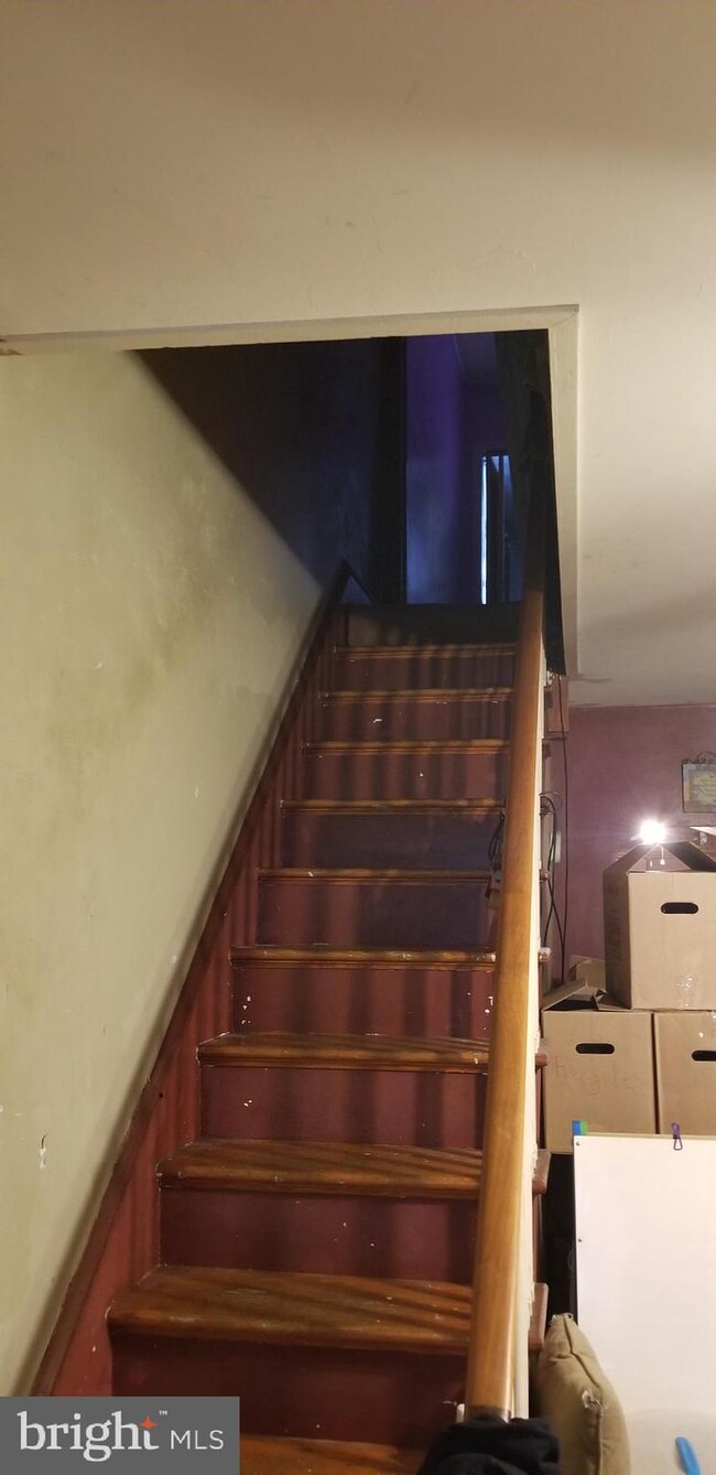 1128 Spruce St, Reading, PA 19602 - photo 4