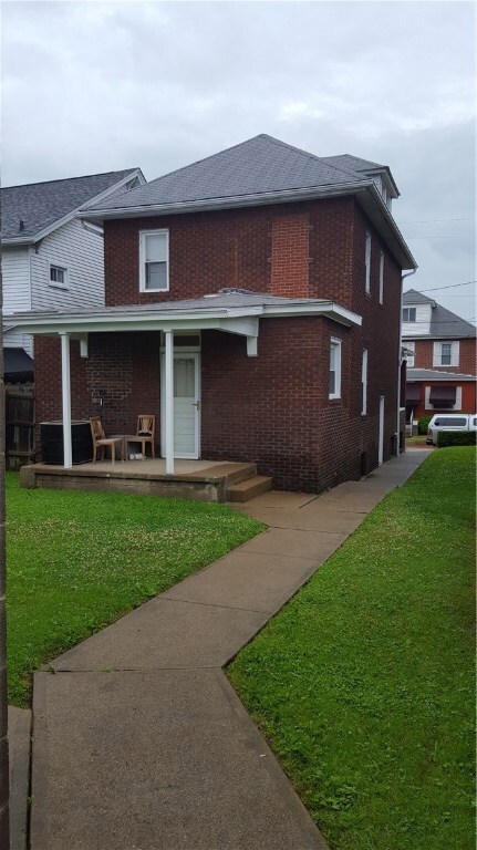 Rear of the house facing garage.