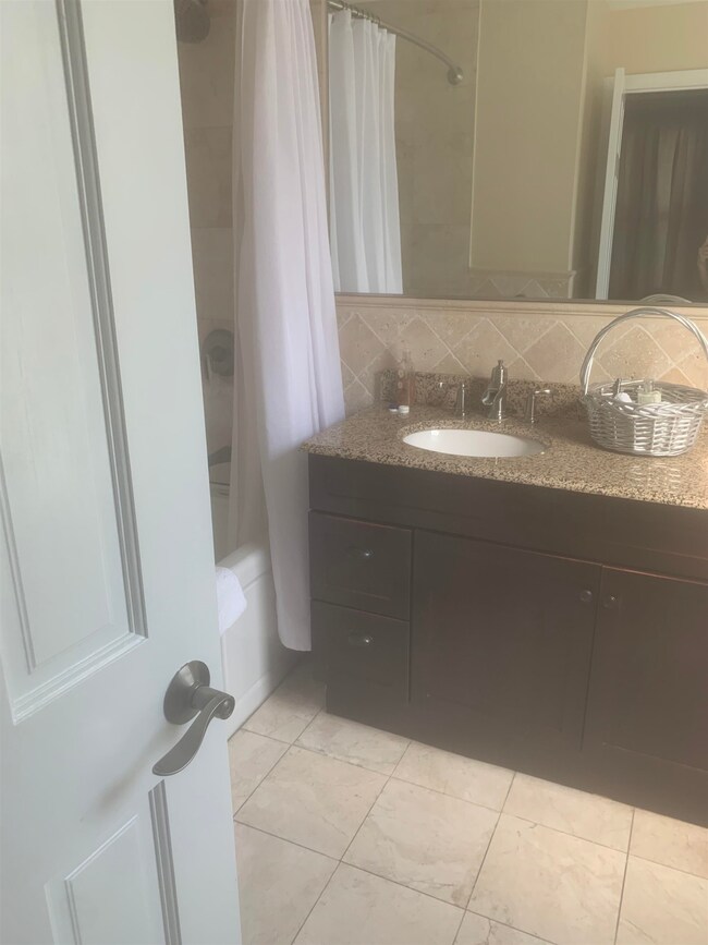 148 Nesbit St unit 1, Weehawken, NJ 07086 - photo 6