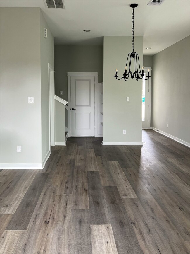 818 Berry Sage Ln, Houston, TX 77022 - photo 5